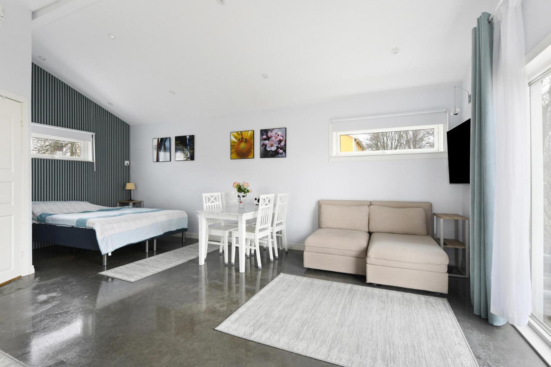 Egen Villa I Centrala Gaevle - Park House 5A Eksteriør billede